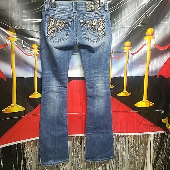 👠💋👠Beautiful Miss Me jeans signature rise 26x34 - Picture 2 of 10